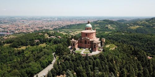 Bologna — Enjoyment and Scene