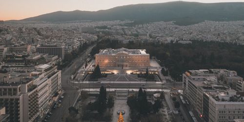Syntagma-Platz & Parlament