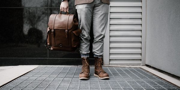 Solo-Reisen als queere Person: Sicher, sozial, selbstbestimmt