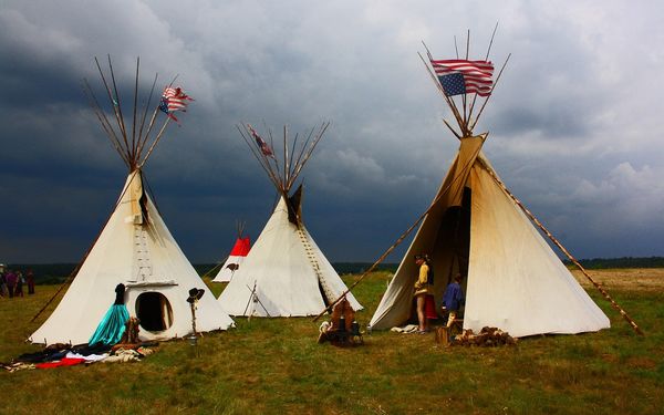 Festival Survival Guide: Sleep, Budget and Pacing Over Several Days