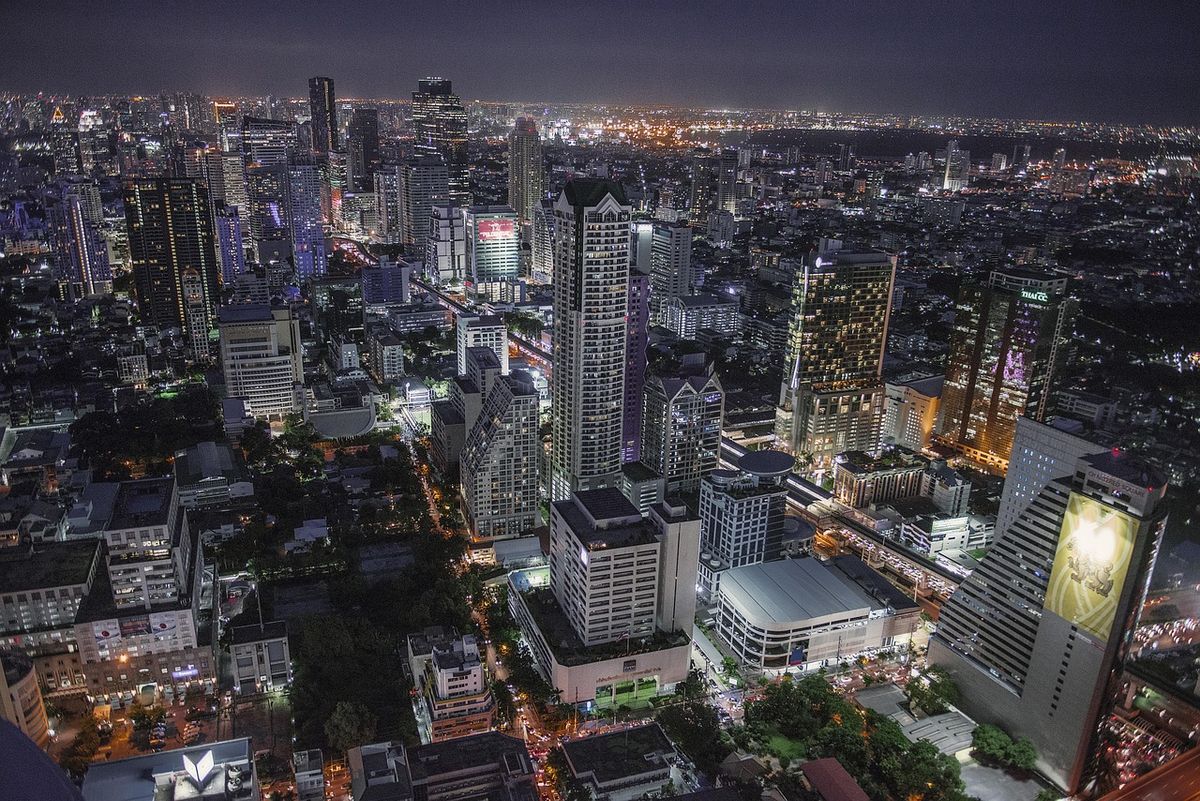 Gay Bangkok: Silom Guide, Nightlife & Safety
