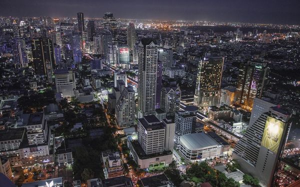 Gay Bangkok: Silom Guide, Nightlife & Safety