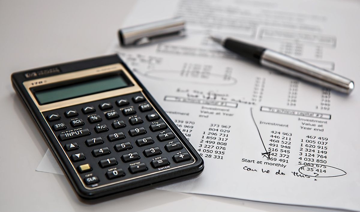 Travel Insurance for Queer Travellers: What to Check