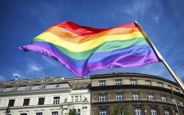 Planificar un viaje de Orgullo: los mejores Prides para una escapada urbana