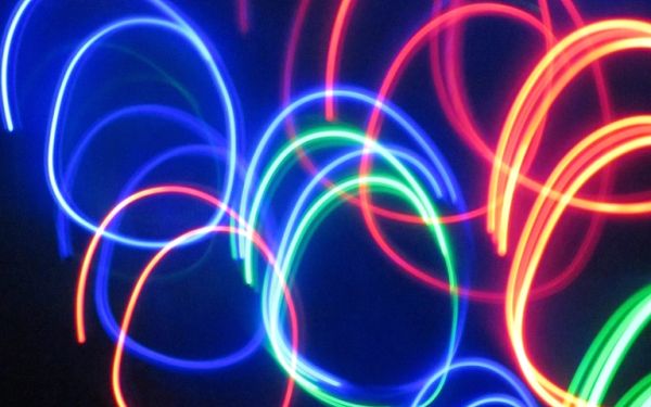 Gehörschutz fürs Nachtleben: Warum dein Gehör die Nacht nicht ungeschützt übersteht
