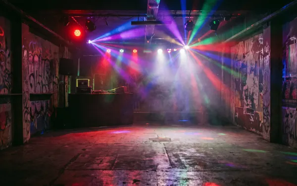 HustlaBall: Wie aus einer New Yorker Escort-Party Berlins fetischigste Nacht wurde