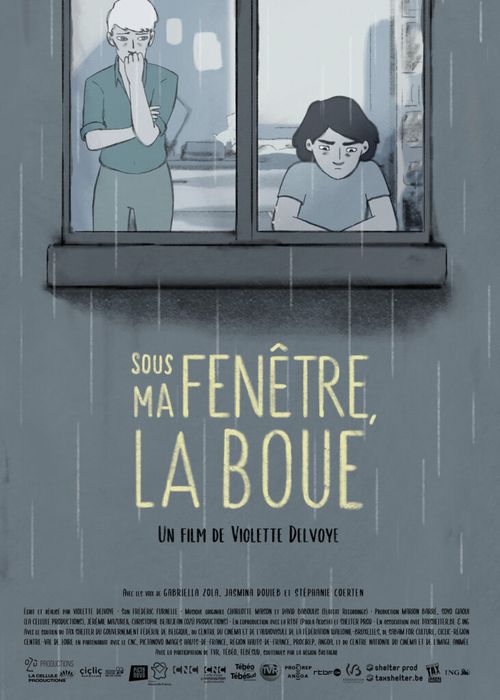 Sous ma fenêtre, la boue