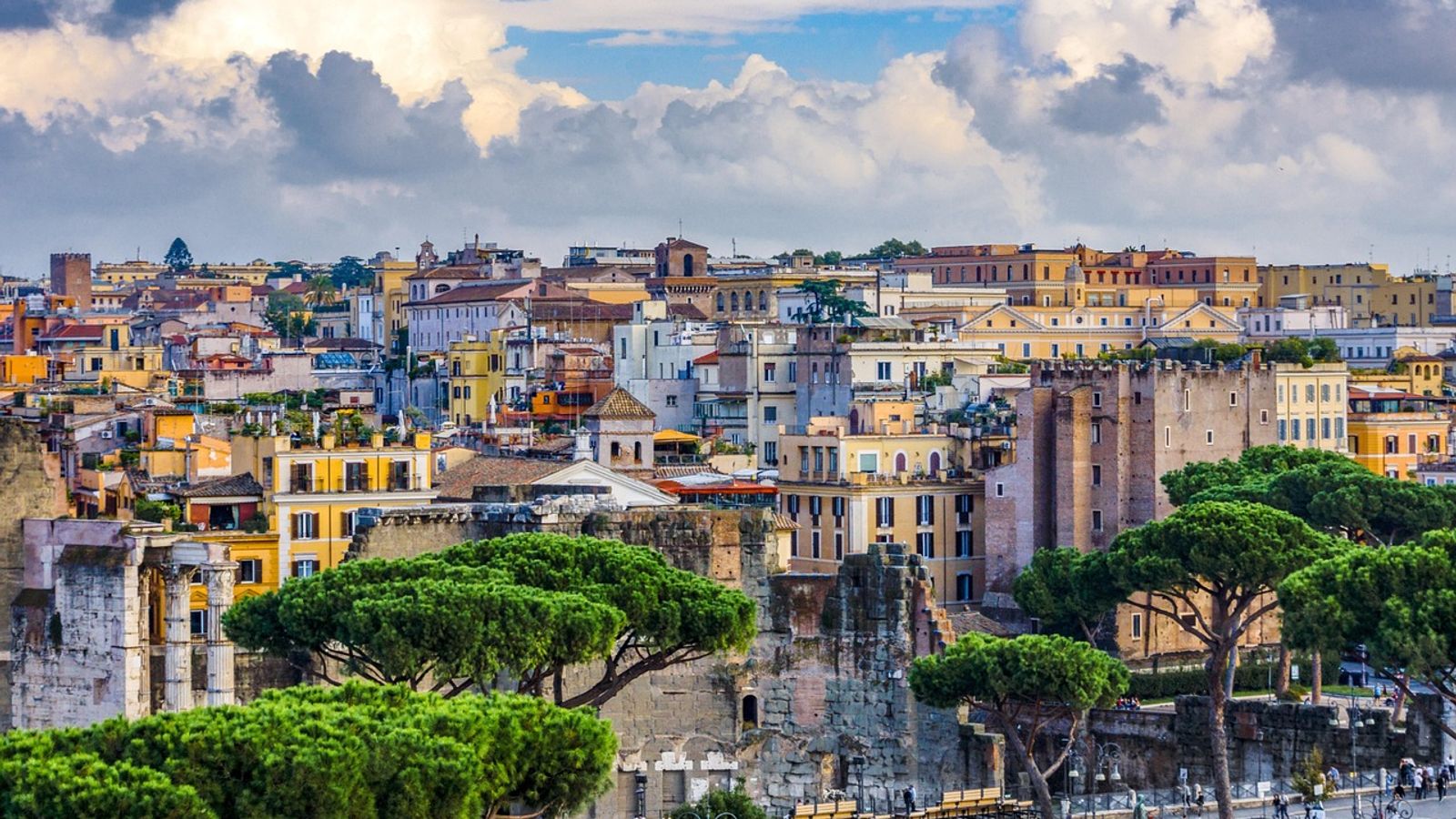 Rome — Antiquity, Dolce Vita and Balmy Evenings