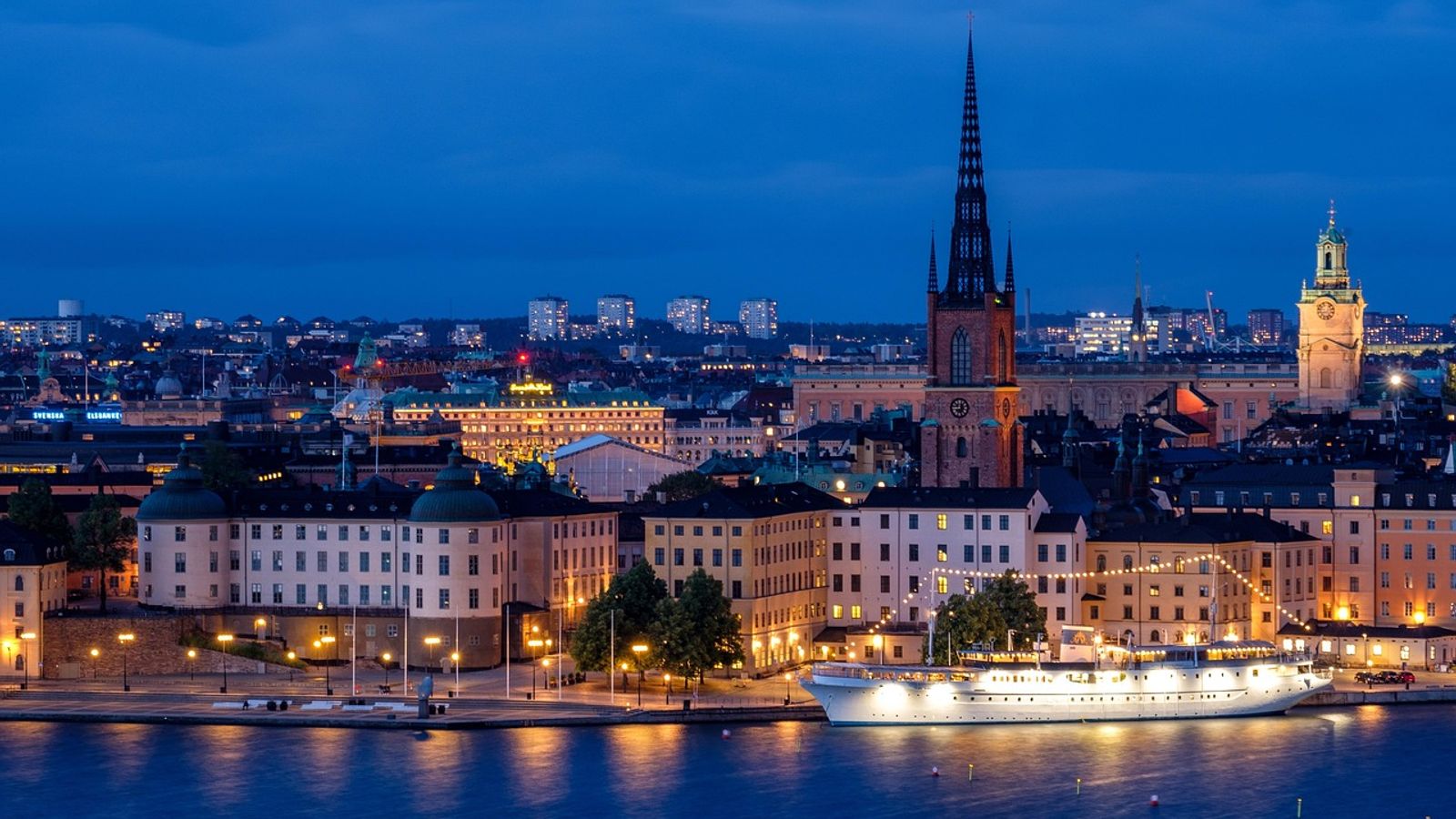 Stockholm — Island city with an open scene