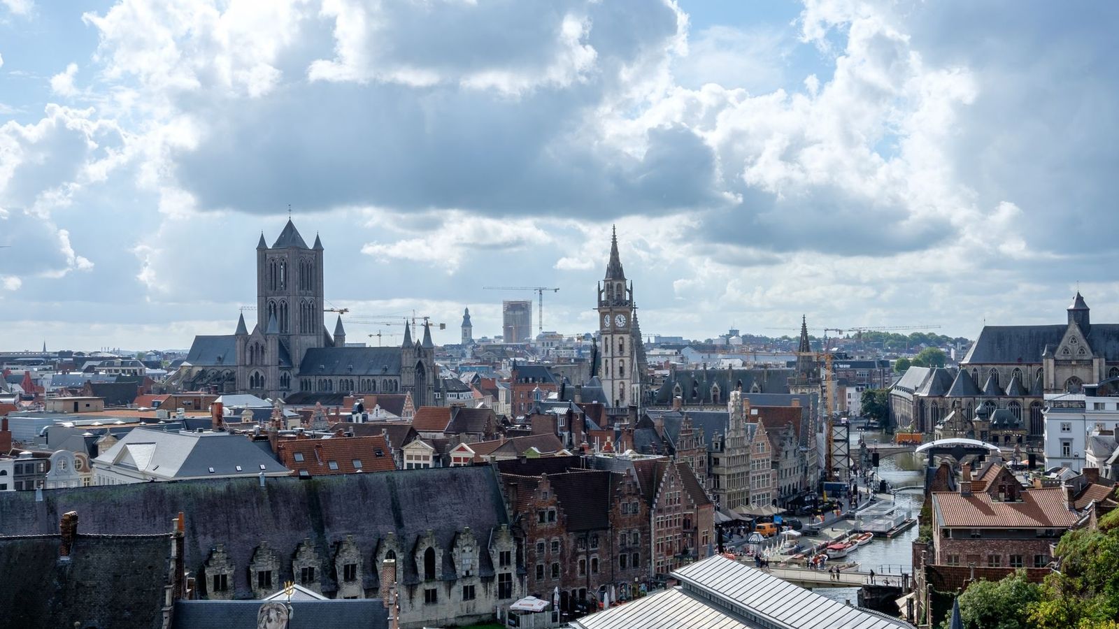 Ghent — Medieval weekend on the canals