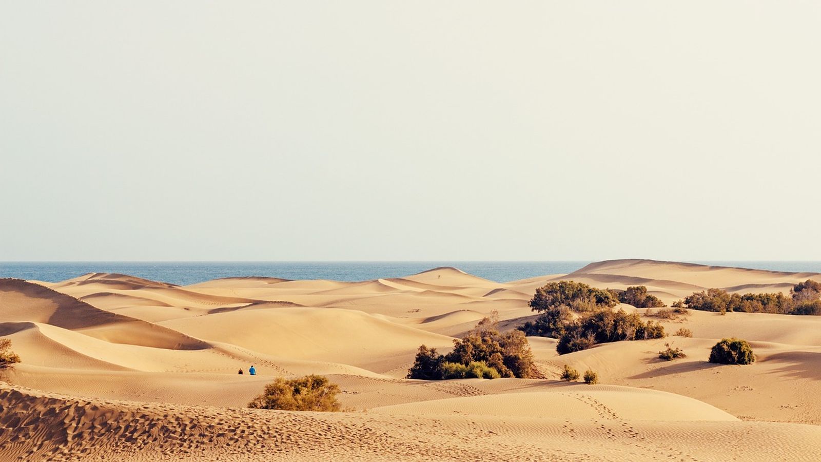 Gran Canaria — Sun and scene on the Atlantic Ocean