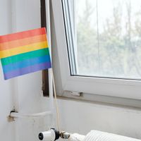 Hilfe finden: Beratung und Anlaufstellen für queere Menschen und Angehörige